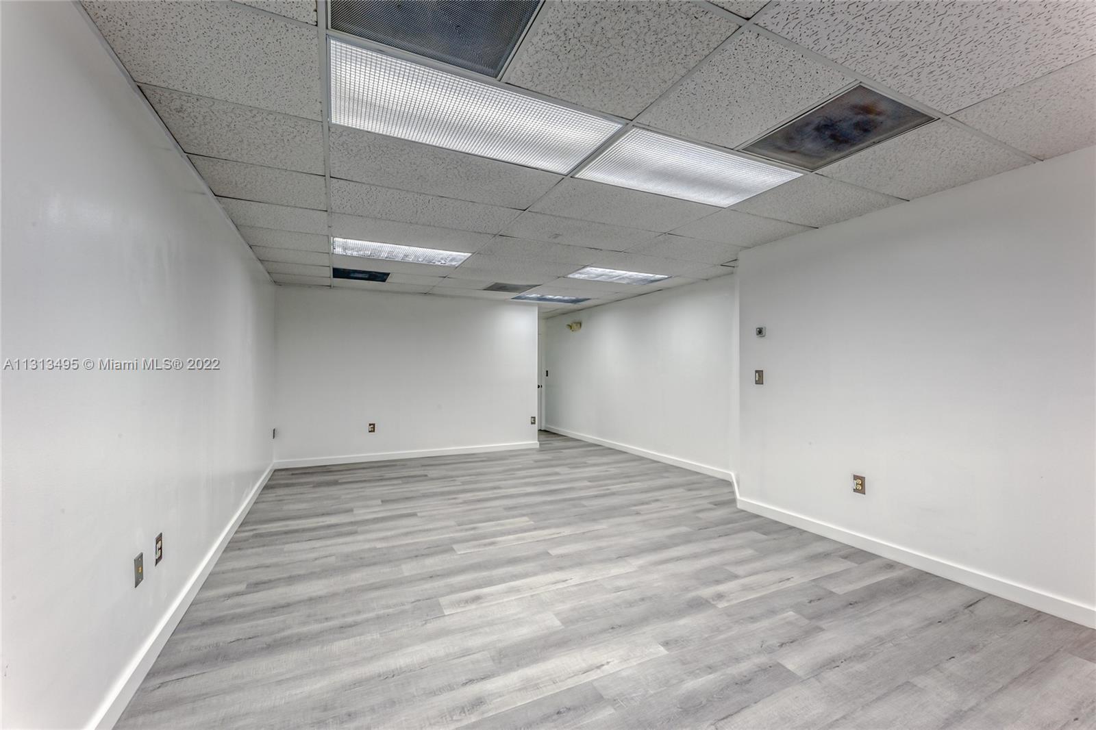 See details 3A / sq. ft. $ 2023-01-23 0 Photo