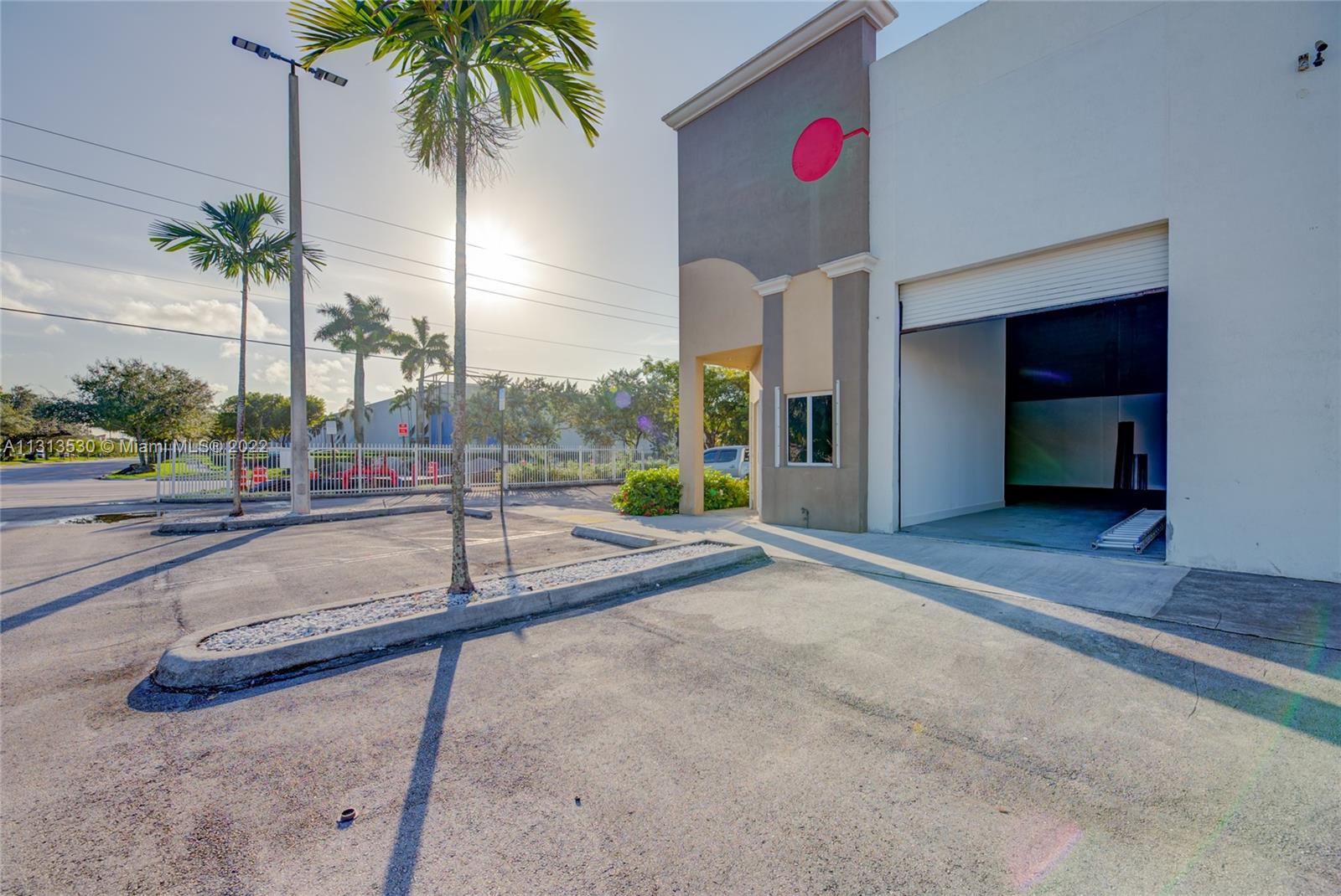 See details / sq. ft. $ 2022-12-09 0 Photo