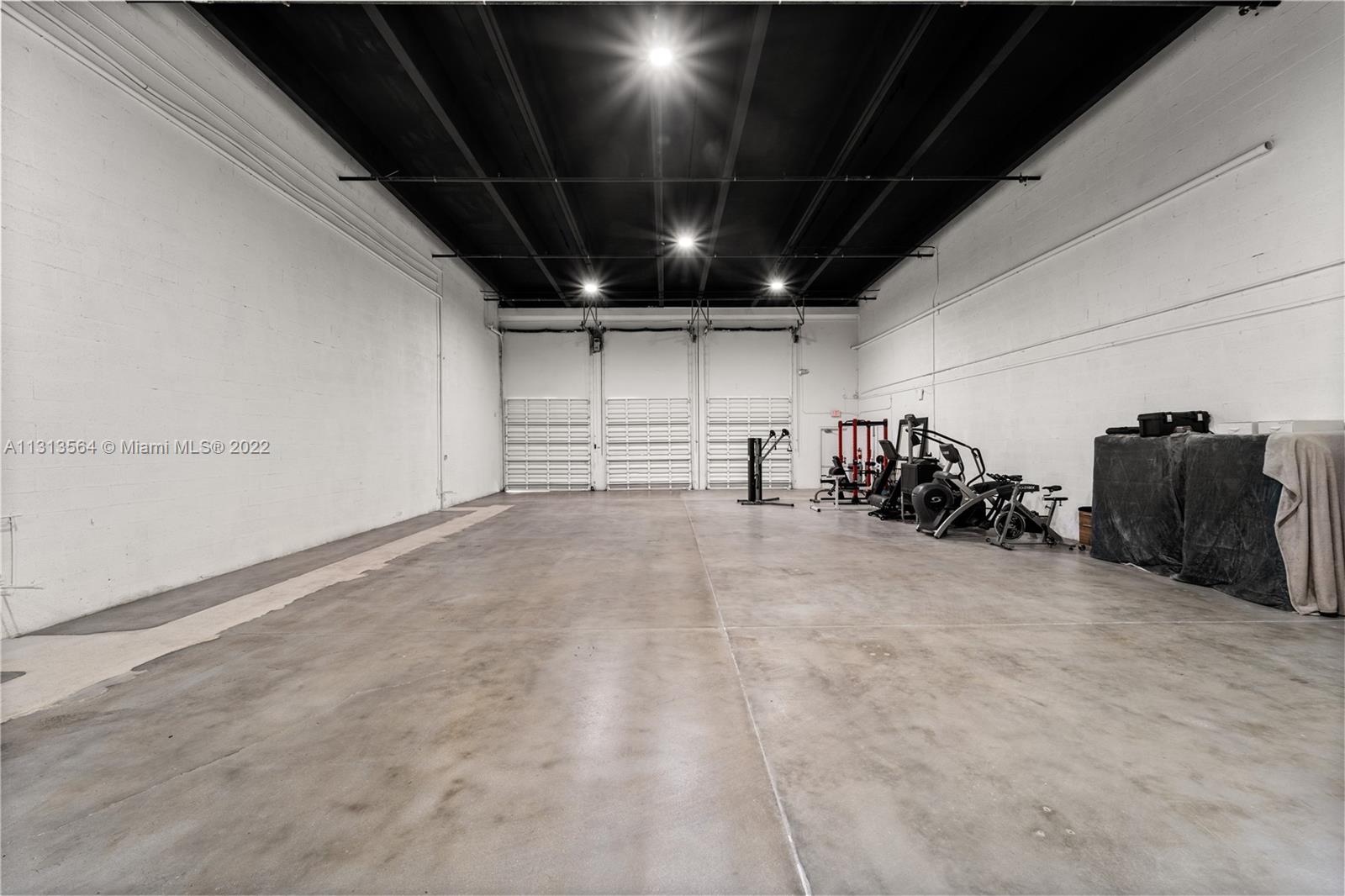 See details / sq. ft. $ 2023-01-11 0 Photo