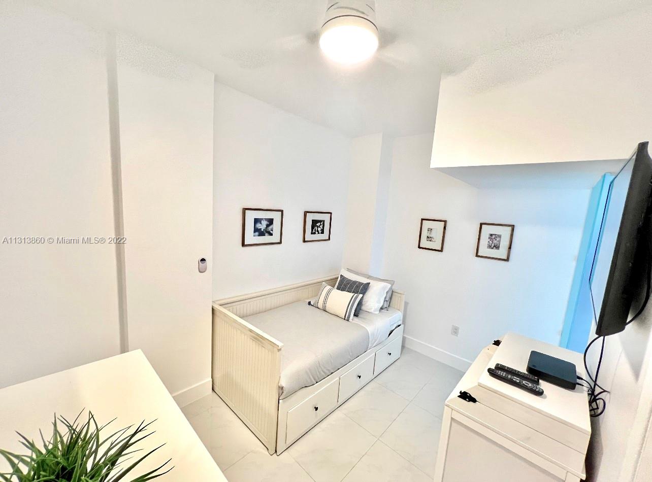 Photo of 19370 Collins Ave #PH-12, Sunny Isles Beach, Florida, 33160 -