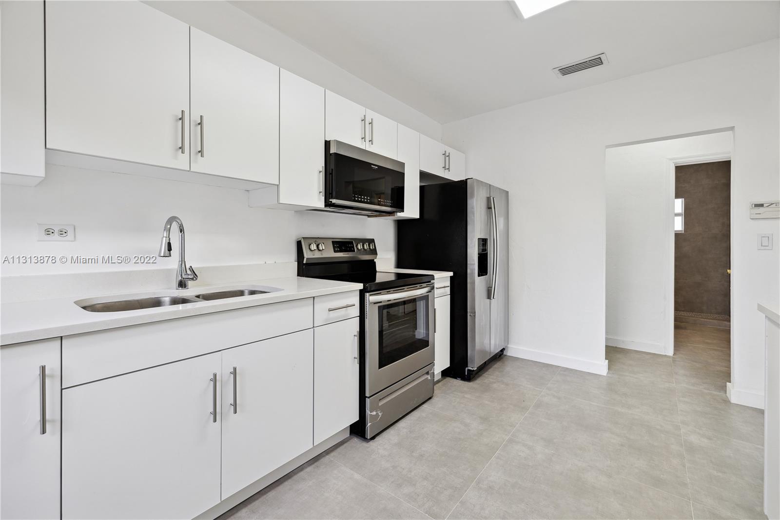 See details / 2020 sq. ft. $ 2023-01-17 0 Photo