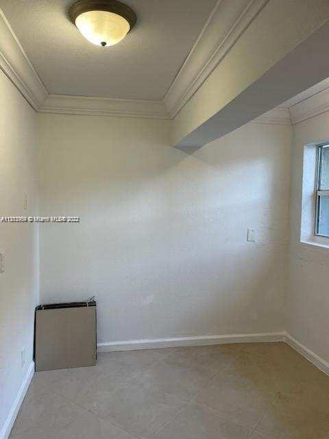 See details / 2928 sq. ft. $ 2023-01-18 0 Photo