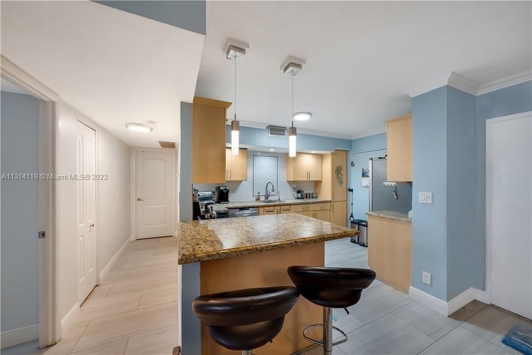 Photo of 1600 Ocean Dr #8J, Hollywood, Florida, 33019 -