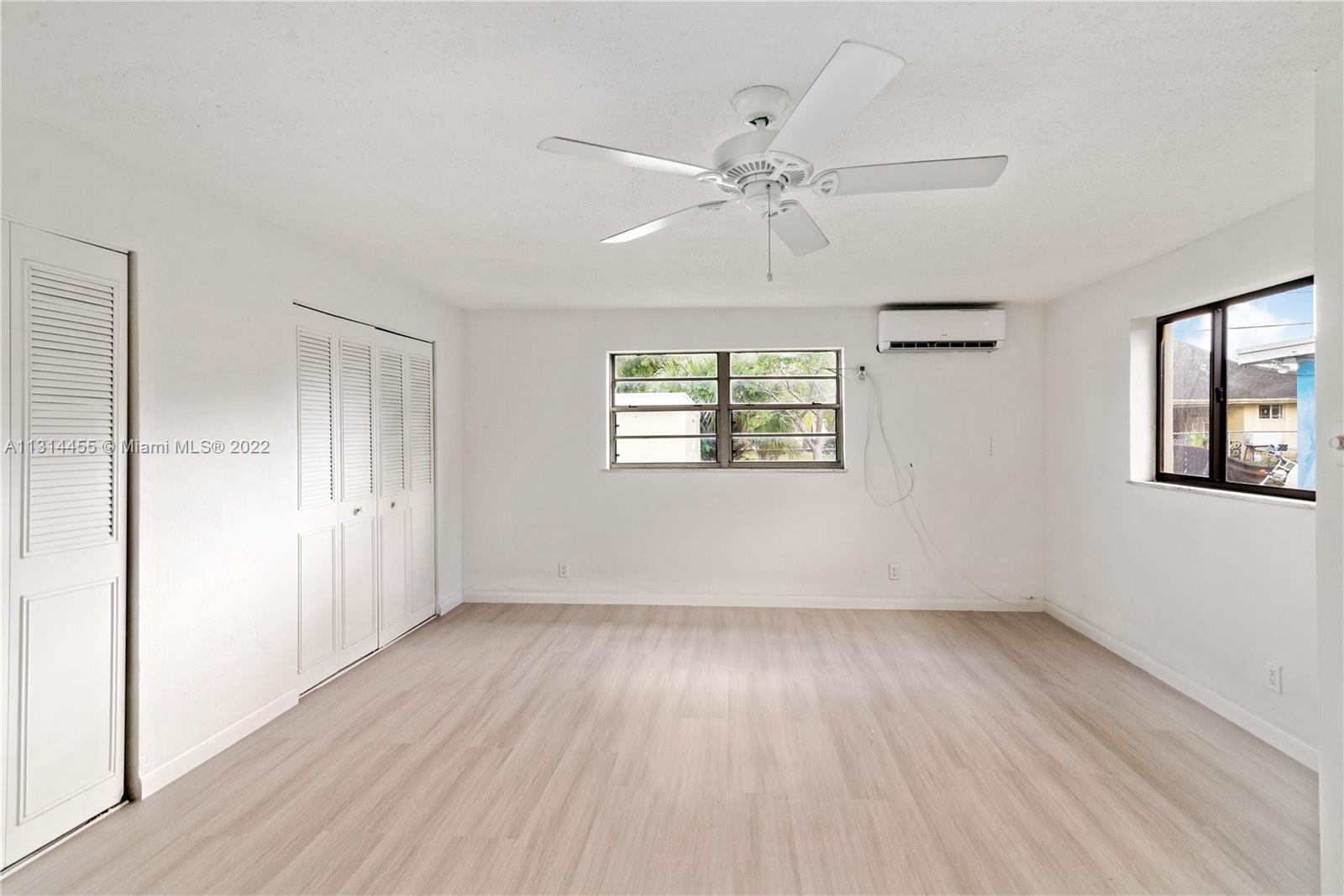 See details 3360 3 / 2 1620 sq. ft. $ 2023-01-23 0 Photo