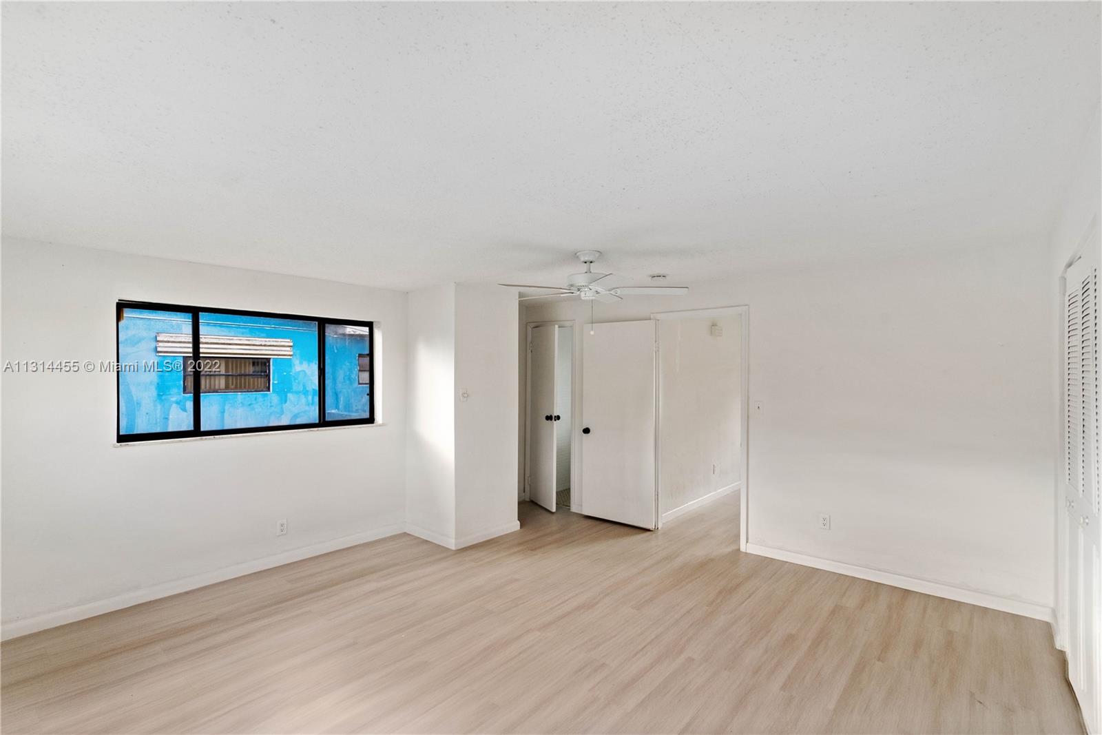 See details 3360 3 / 2 1620 sq. ft. $ 2023-01-23 0 Photo