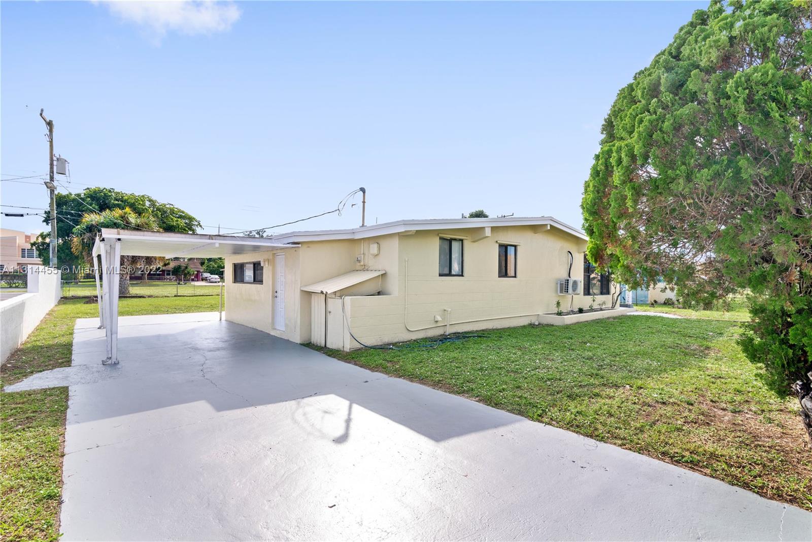 See details 3360 3 / 2 1620 sq. ft. $ 2023-01-23 0 Photo