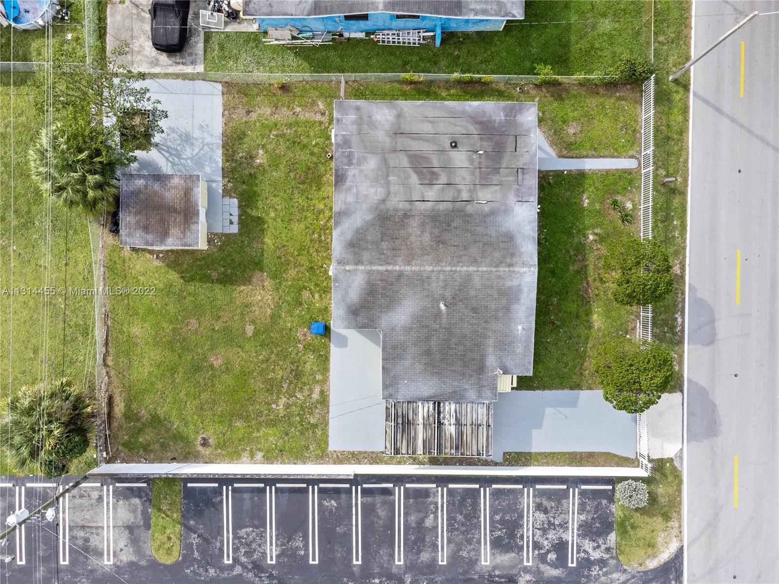 See details 3360 3 / 2 1620 sq. ft. $ 2023-01-23 0 Photo