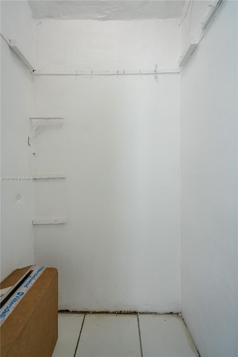 See details / sq. ft. $ 2022-12-12 0 Photo