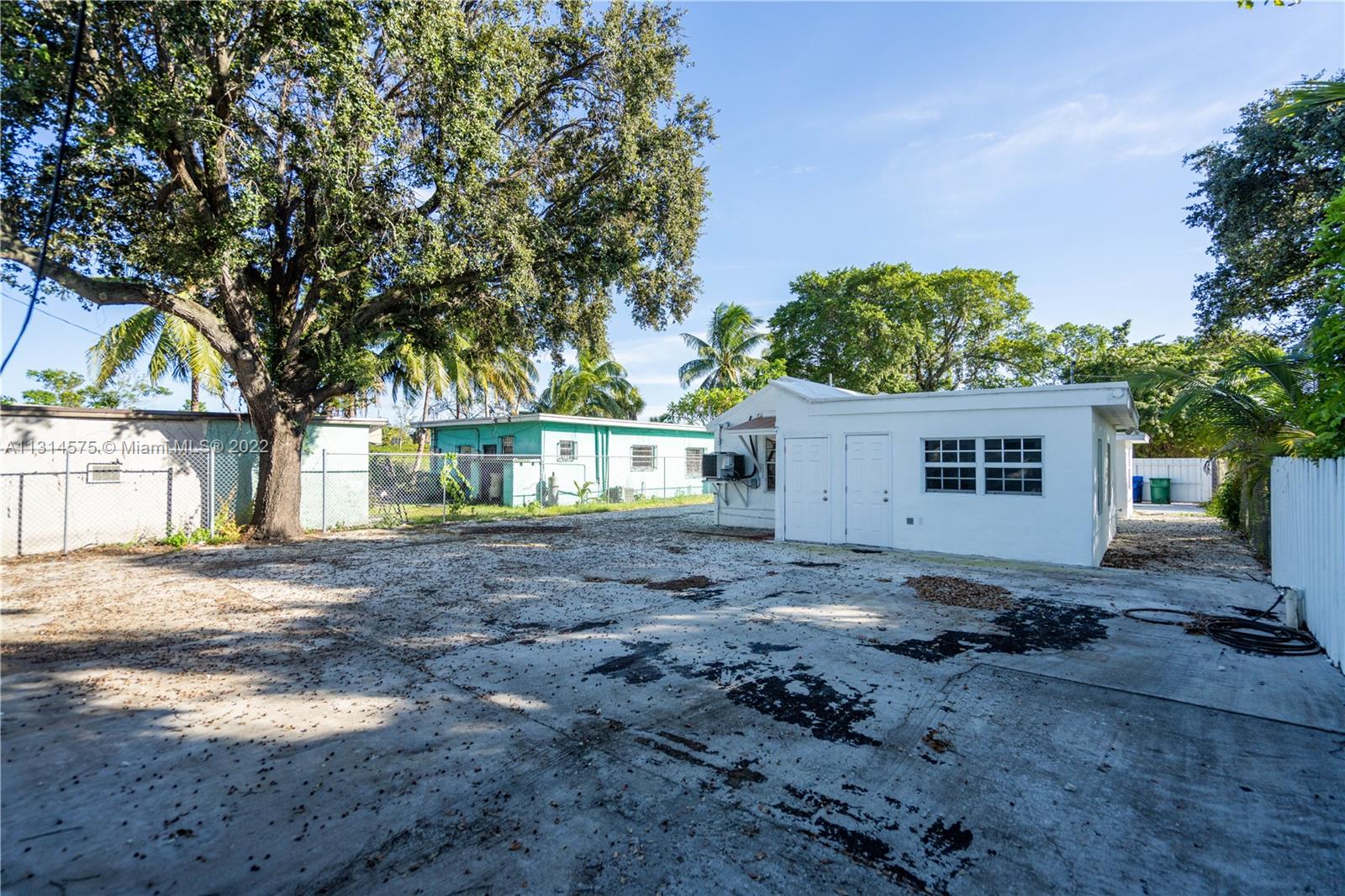 See details / sq. ft. $ 2022-12-12 0 Photo