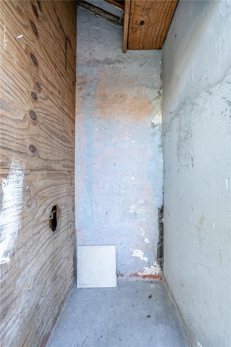 See details / sq. ft. $ 2022-12-12 0 Photo