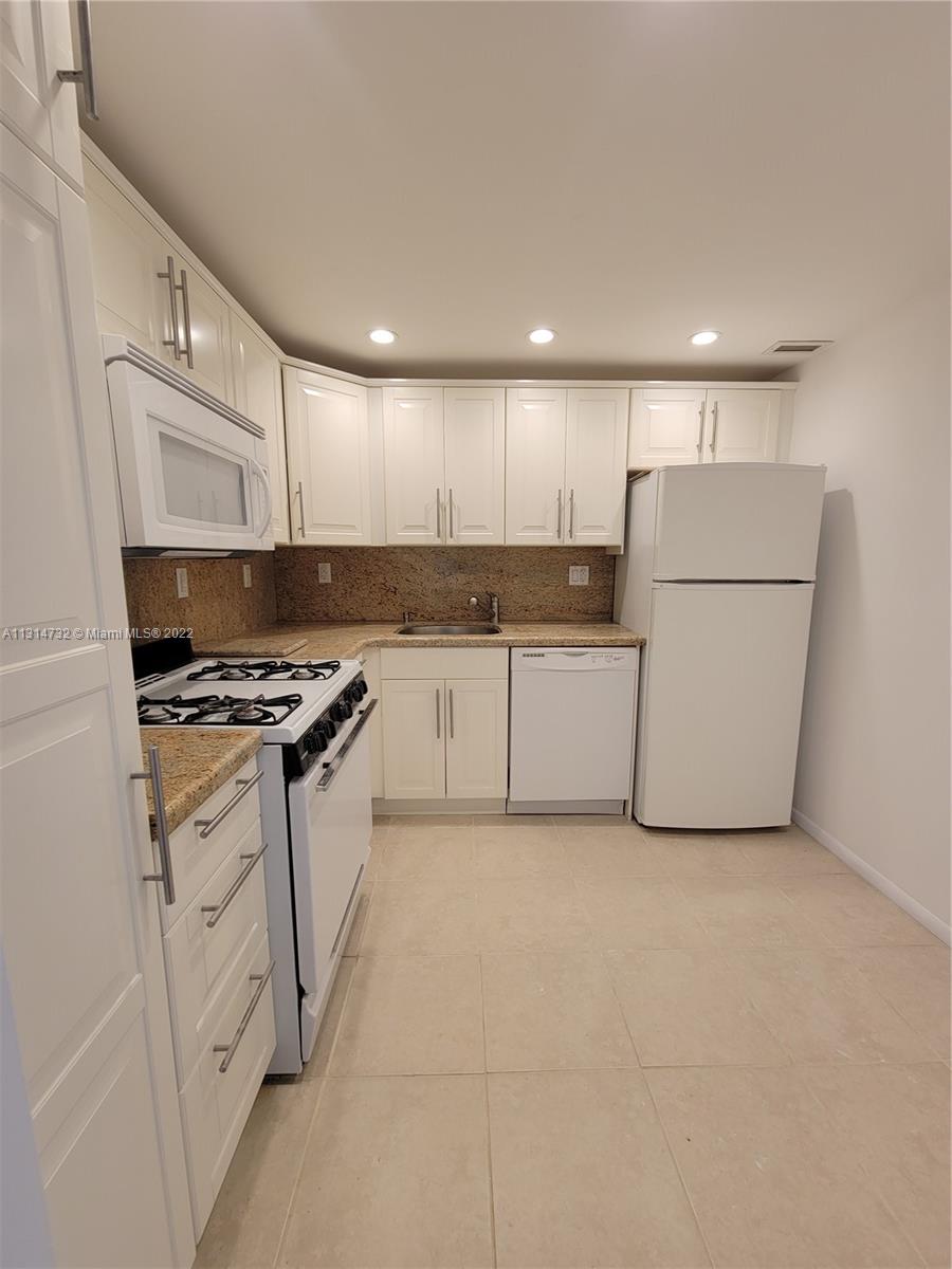 Photo of 2030 Ocean Dr #903, Hallandale Beach, Florida, 33009 -