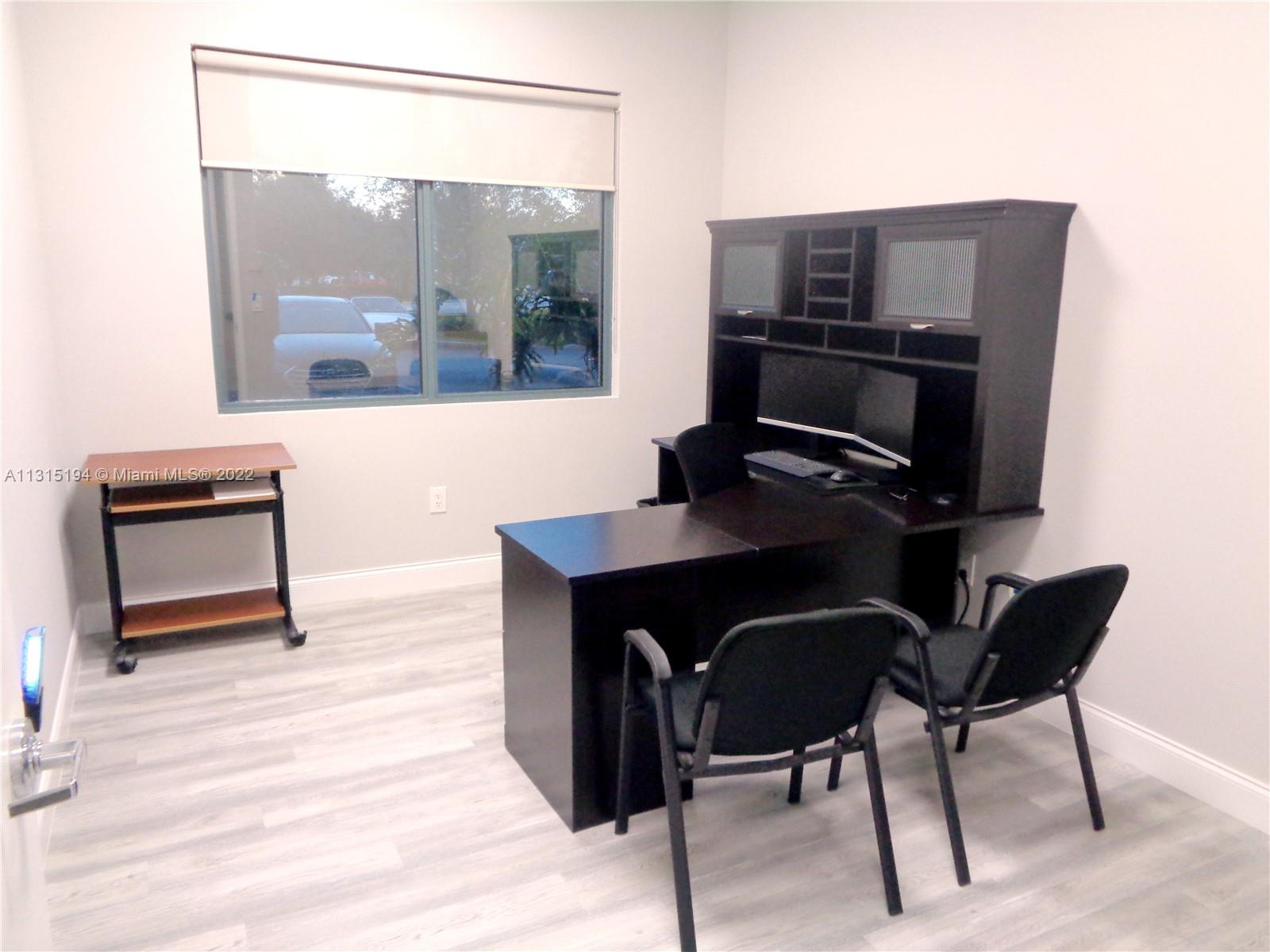 See details 101 & 101A / sq. ft. $ 2022-12-13 0 Photo