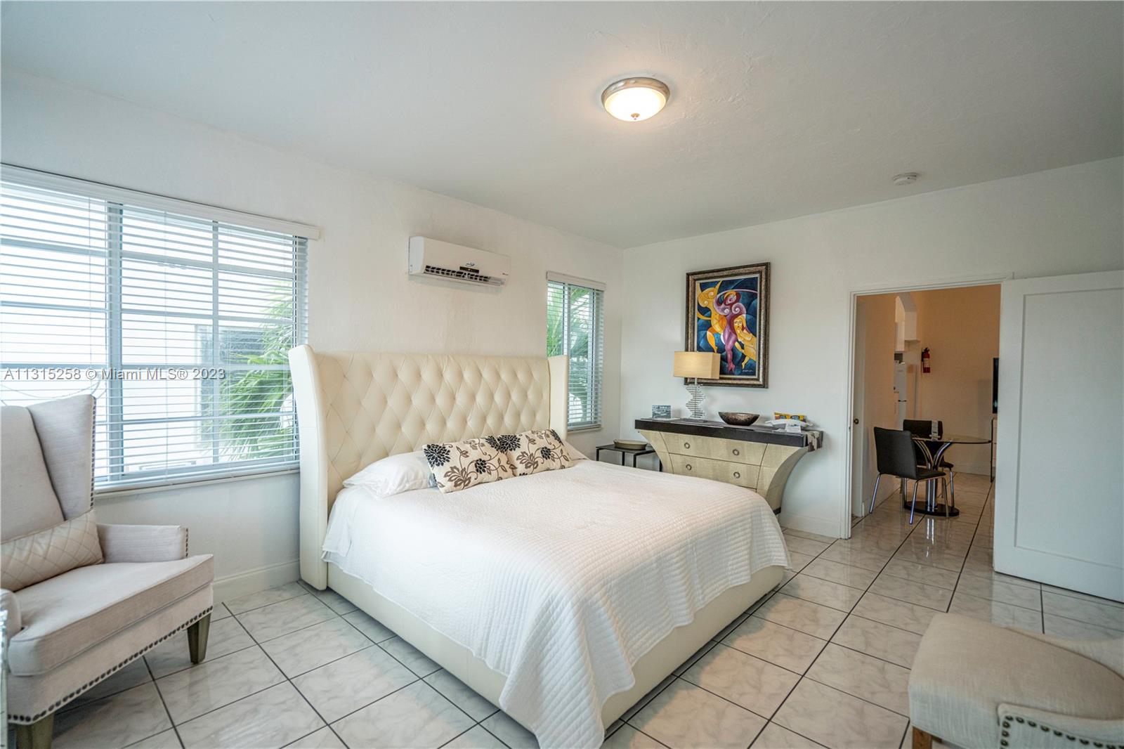 See details / sq. ft. $ 2022-12-13 0 Photo