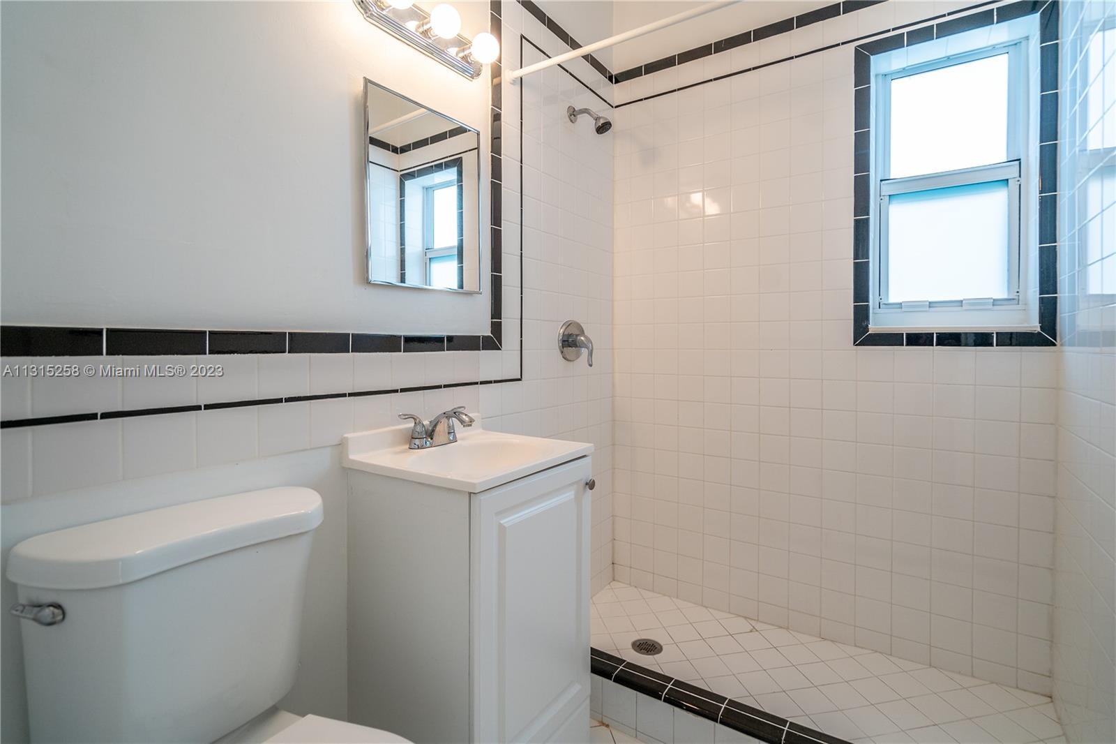 See details / sq. ft. $ 2022-12-13 0 Photo