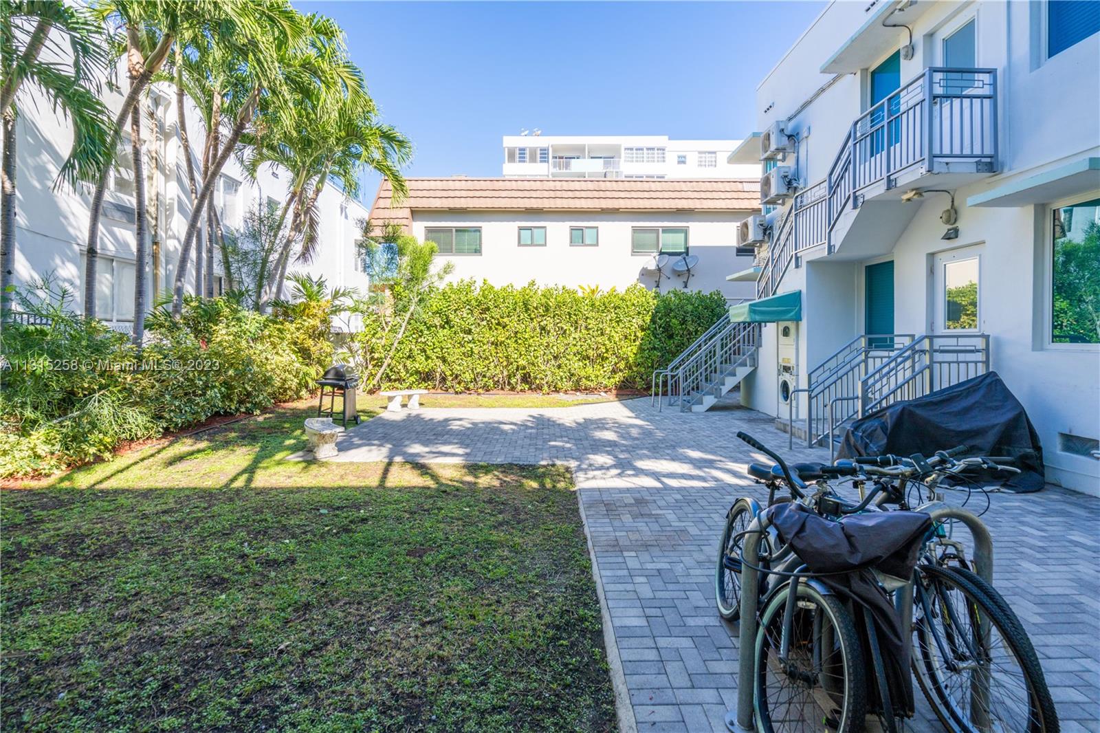 See details / sq. ft. $ 2022-12-13 0 Photo