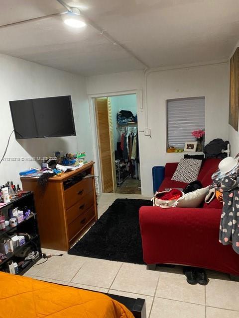 See details / 1746 sq. ft. $ 2022-12-13 0 Photo
