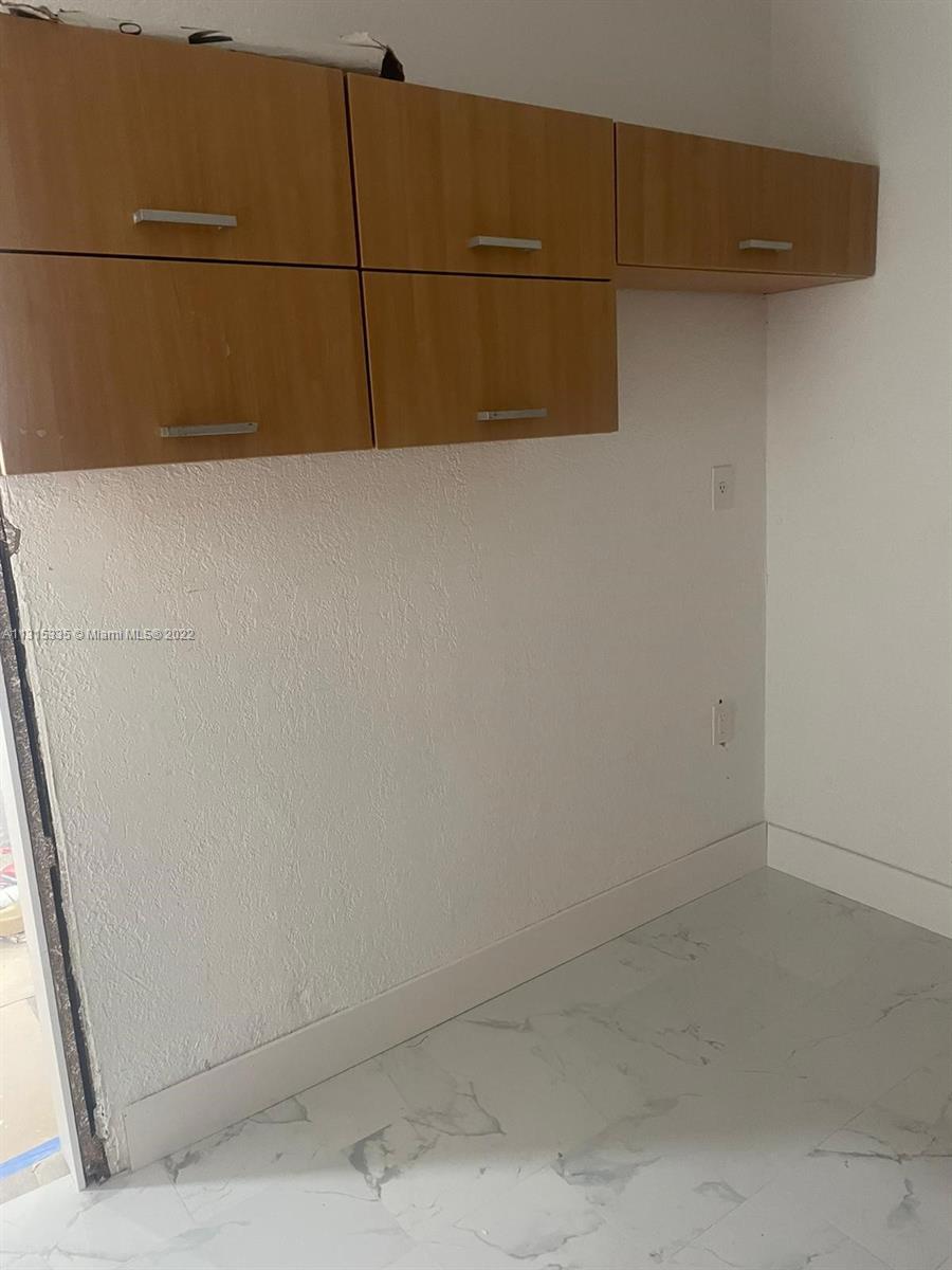 See details / 2189 sq. ft. $ 2022-12-14 0 Photo