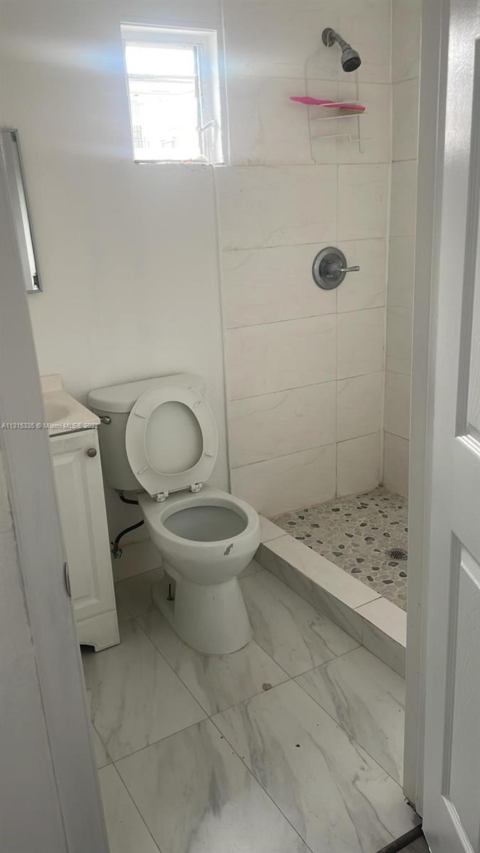 See details / 2189 sq. ft. $ 2022-12-14 0 Photo