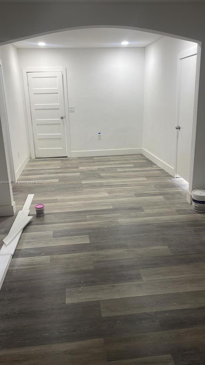 See details / 2189 sq. ft. $ 2022-12-14 0 Photo