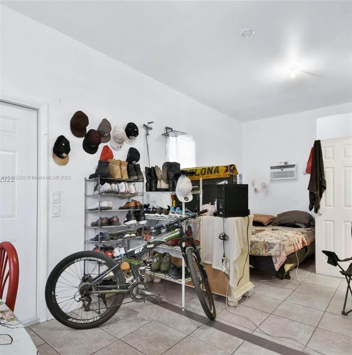 See details / 2189 sq. ft. $ 2022-12-14 0 Photo
