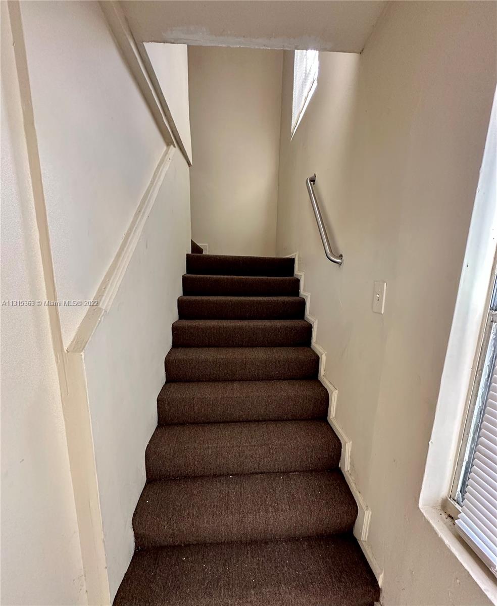 See details / 3430 sq. ft. $ 2023-01-16 0 Photo