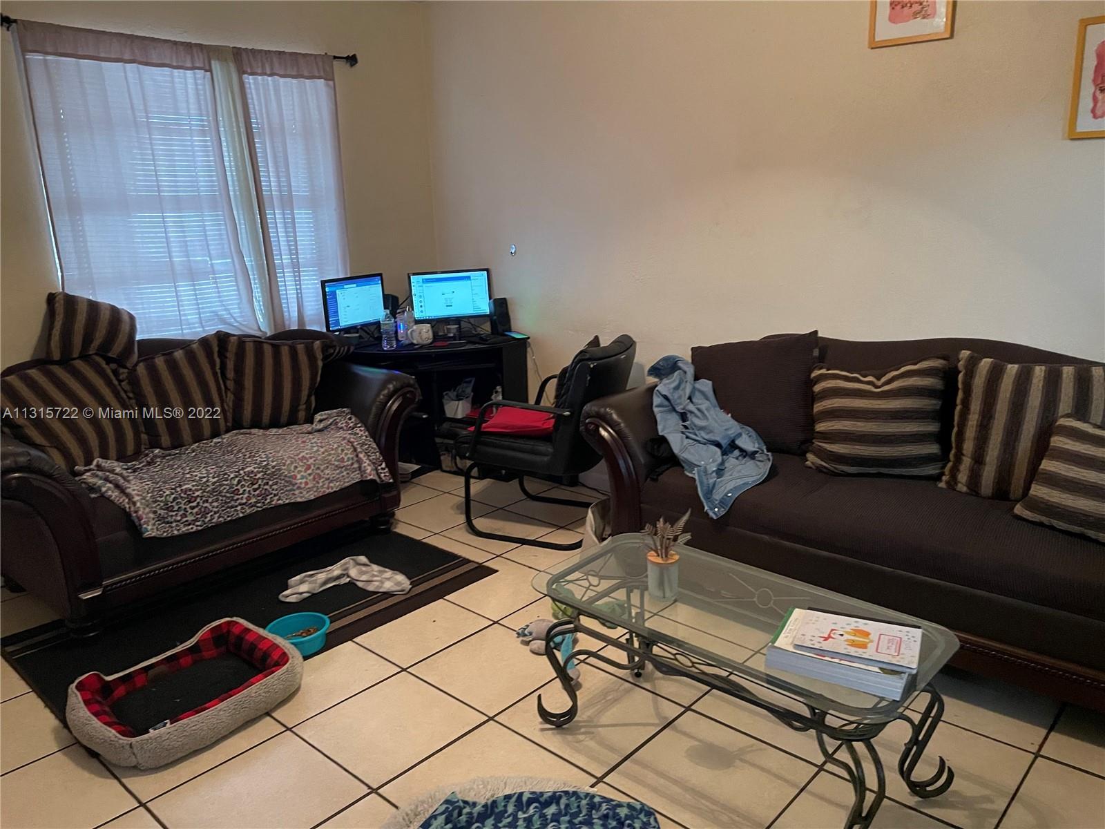 See details / 1911 sq. ft. $ 2022-12-14 0 Photo