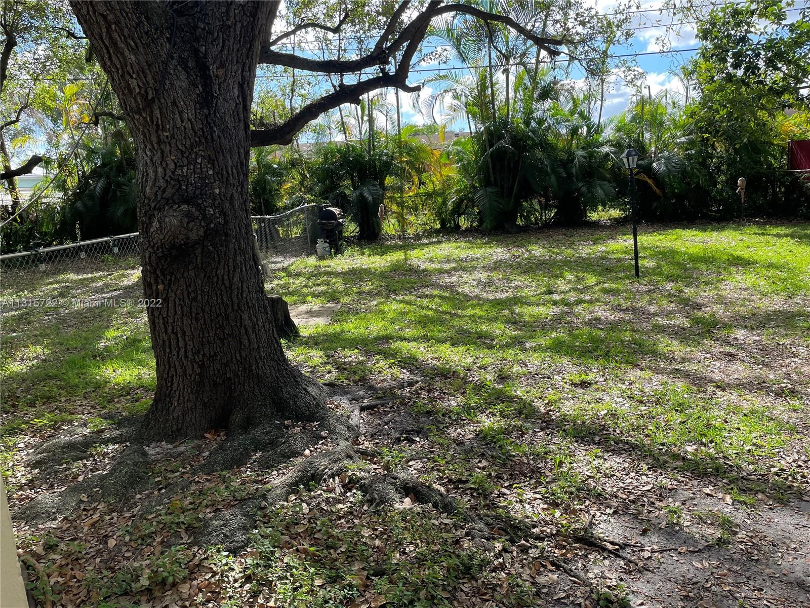 See details / 1911 sq. ft. $ 2022-12-14 0 Photo