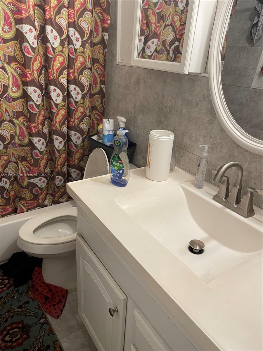 See details / 1911 sq. ft. $ 2022-12-14 0 Photo