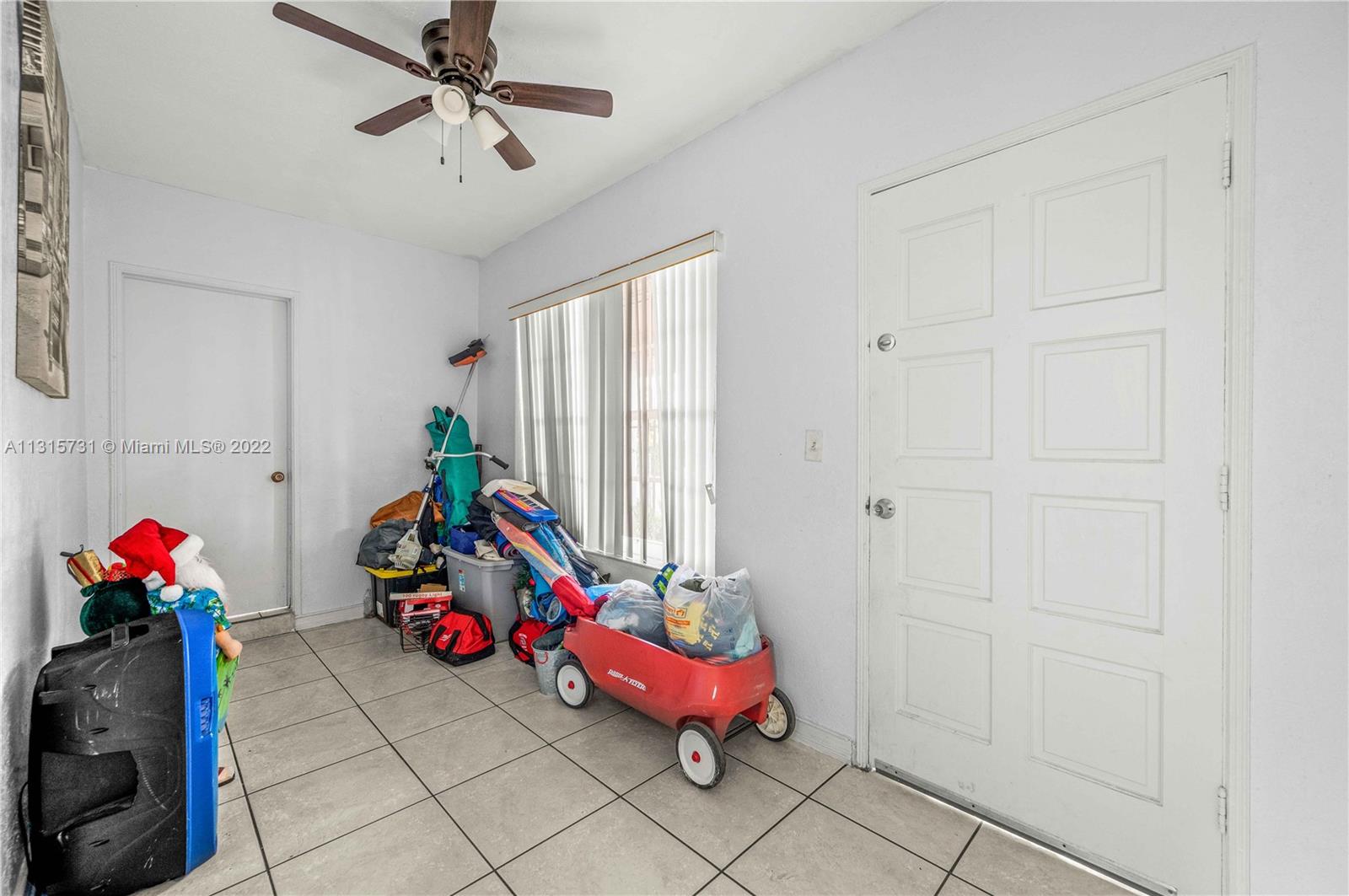 See details / 1759 sq. ft. $ 2022-12-14 0 Photo