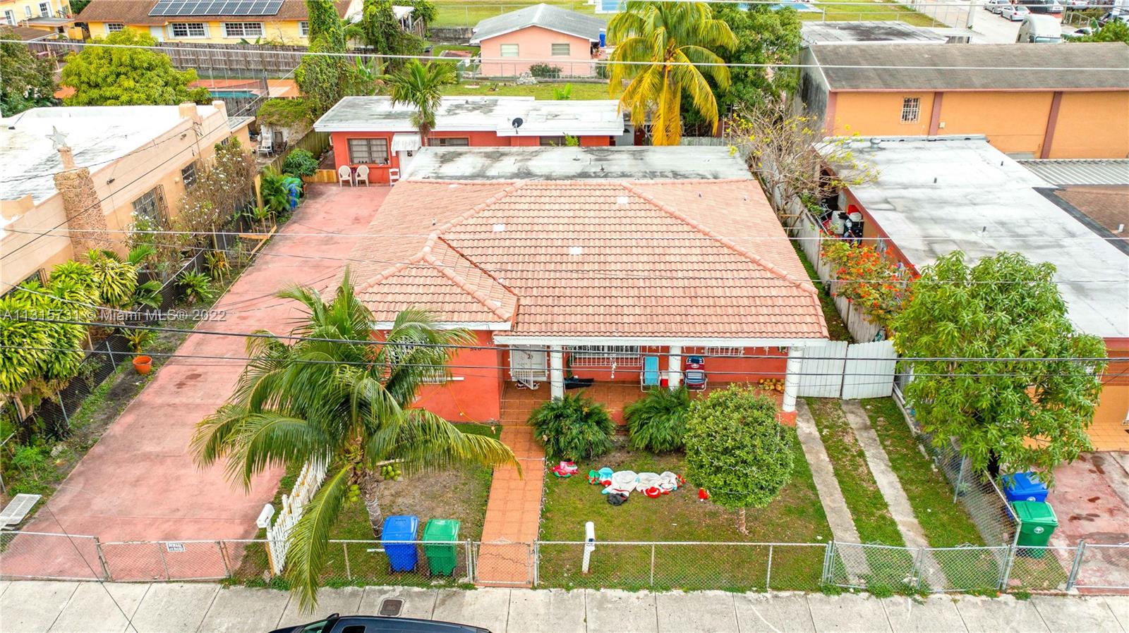 See details / 1759 sq. ft. $ 2022-12-14 0 Photo