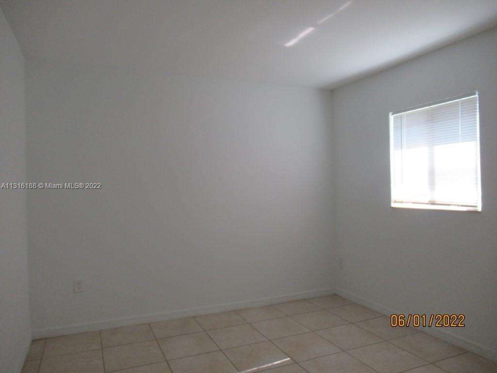 See details / 2240 sq. ft. $ 2022-12-15 0 Photo