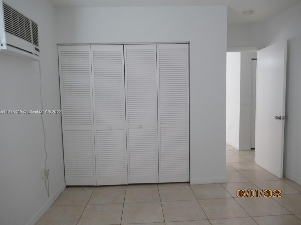See details / 2240 sq. ft. $ 2022-12-15 0 Photo