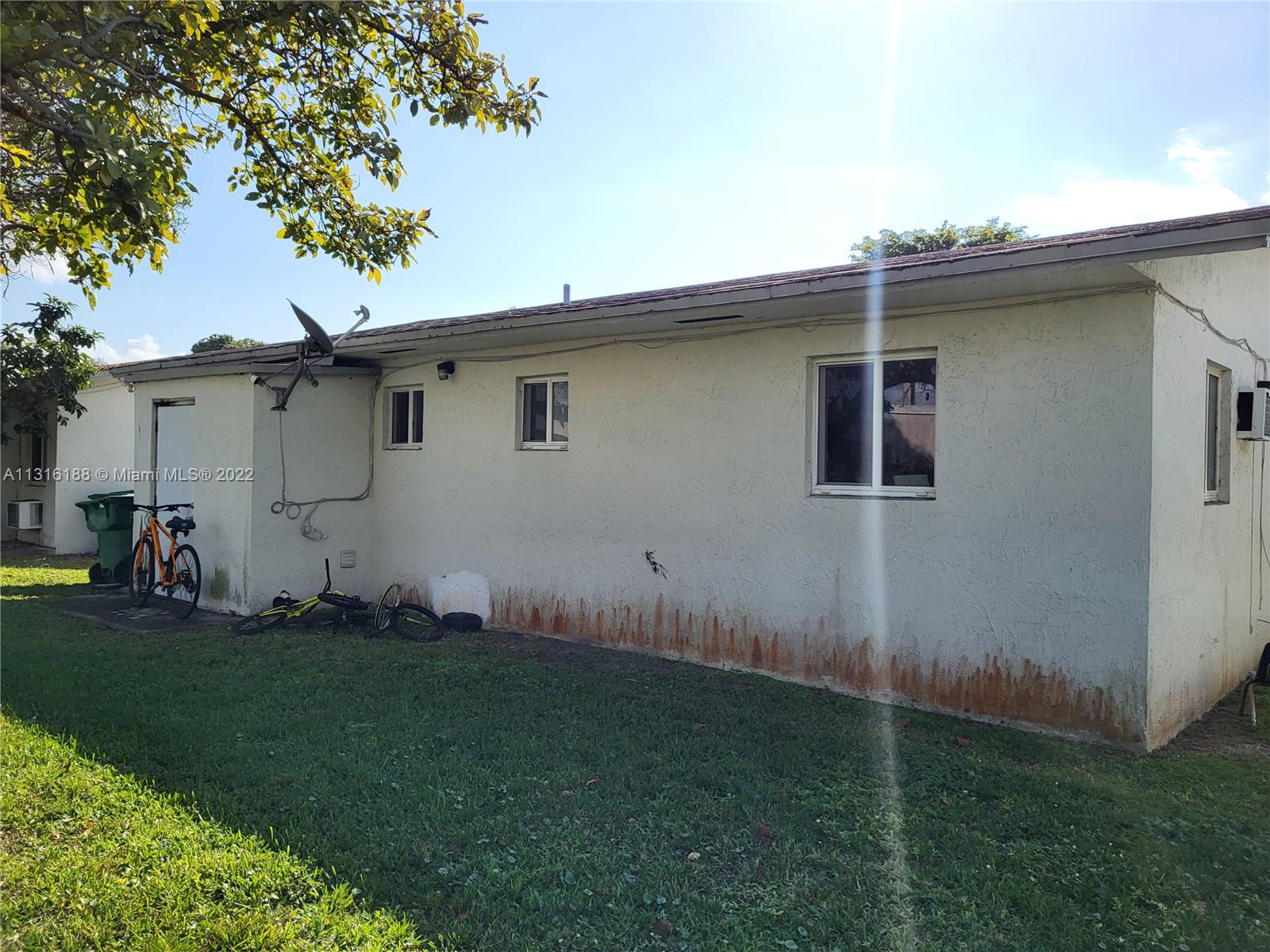 See details / 2240 sq. ft. $ 2022-12-15 0 Photo