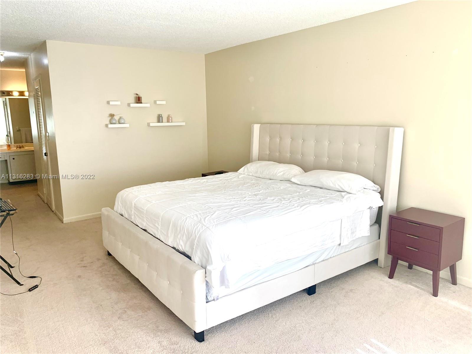 Photo of 3800 Ocean Dr #810, Hollywood, Florida, 33019 -