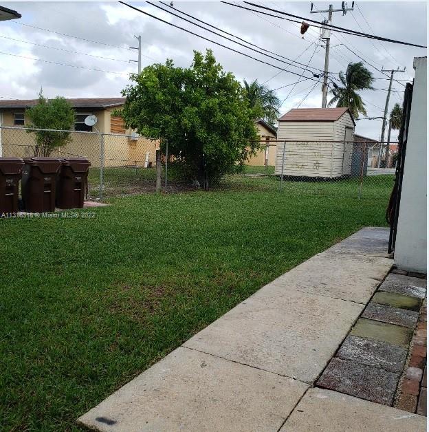 See details / 2754 sq. ft. $ 2022-12-16 0 Photo