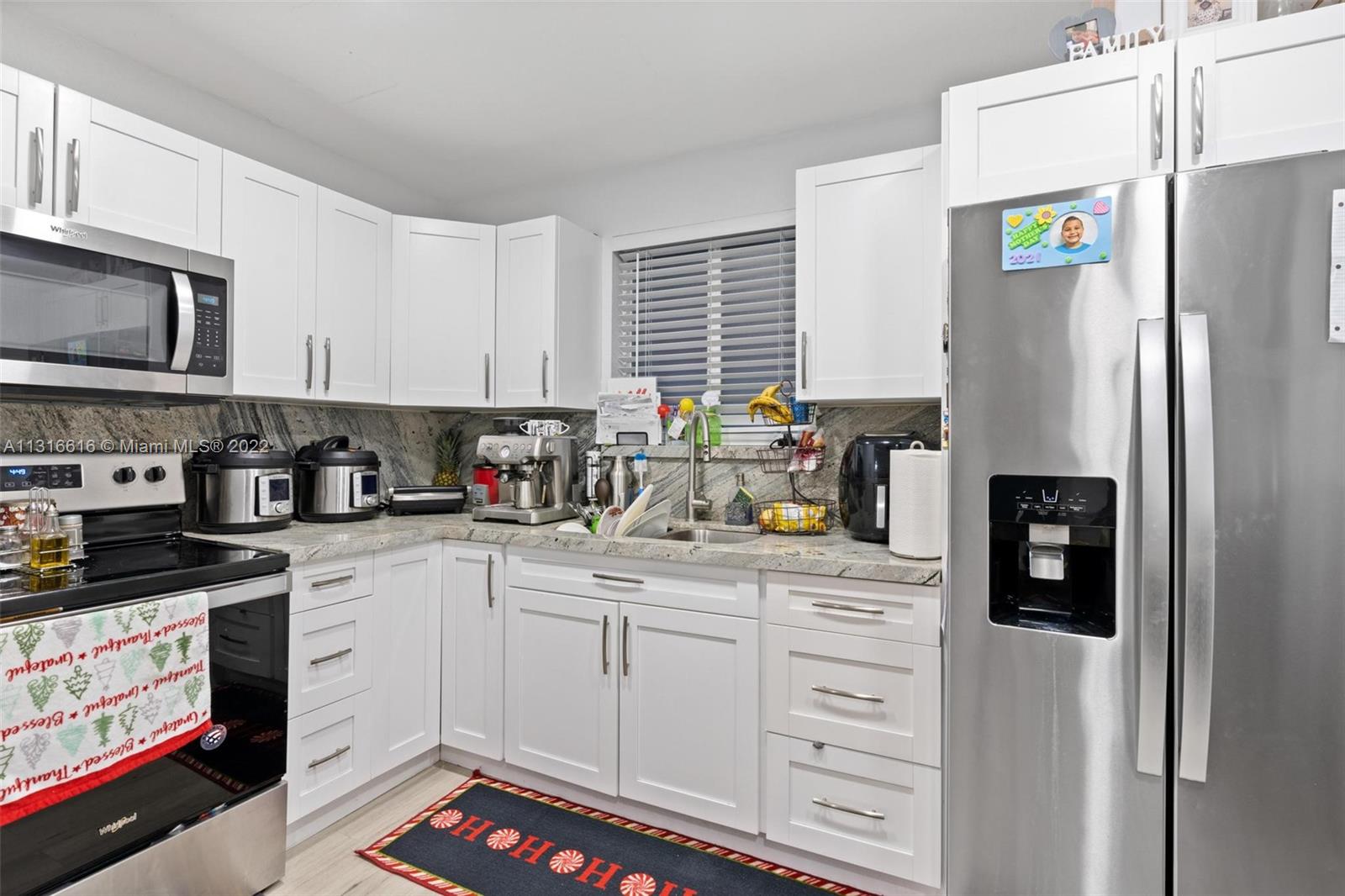 See details / 2415 sq. ft. $ 2022-12-16 0 Photo