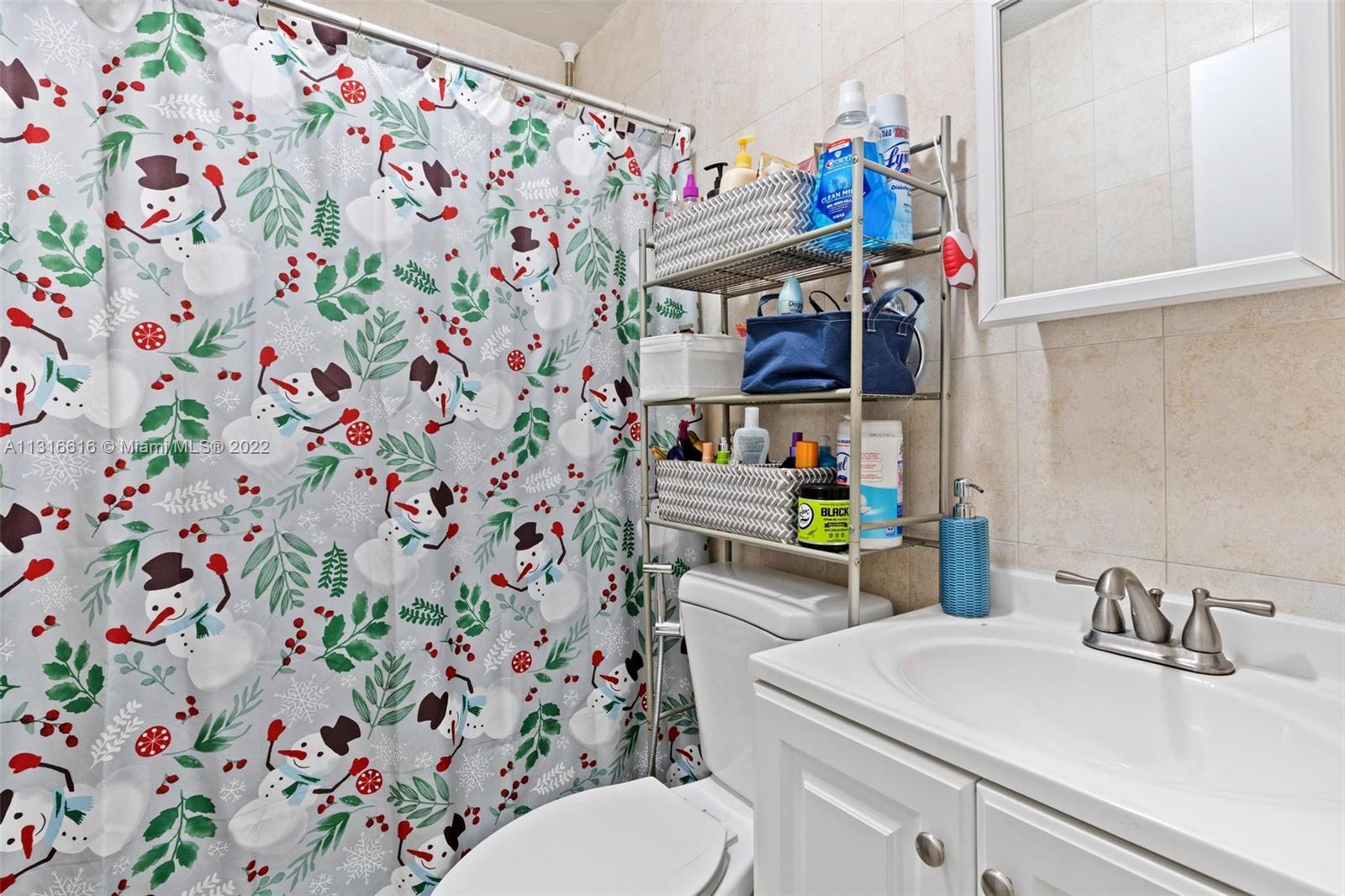 See details / 2415 sq. ft. $ 2022-12-16 0 Photo