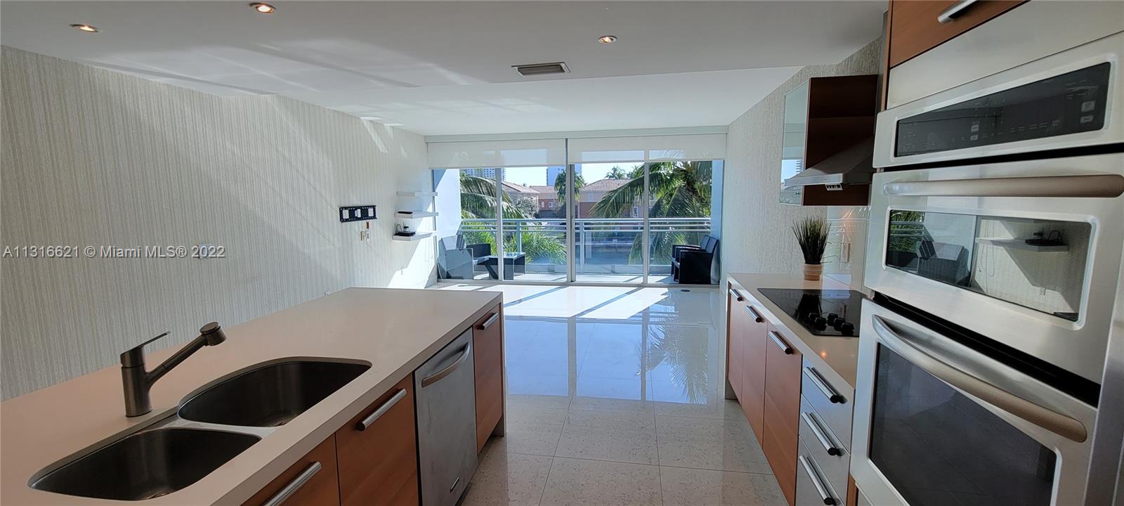 Photo of 2950 188th St #205, Aventura, Florida, 33180 -