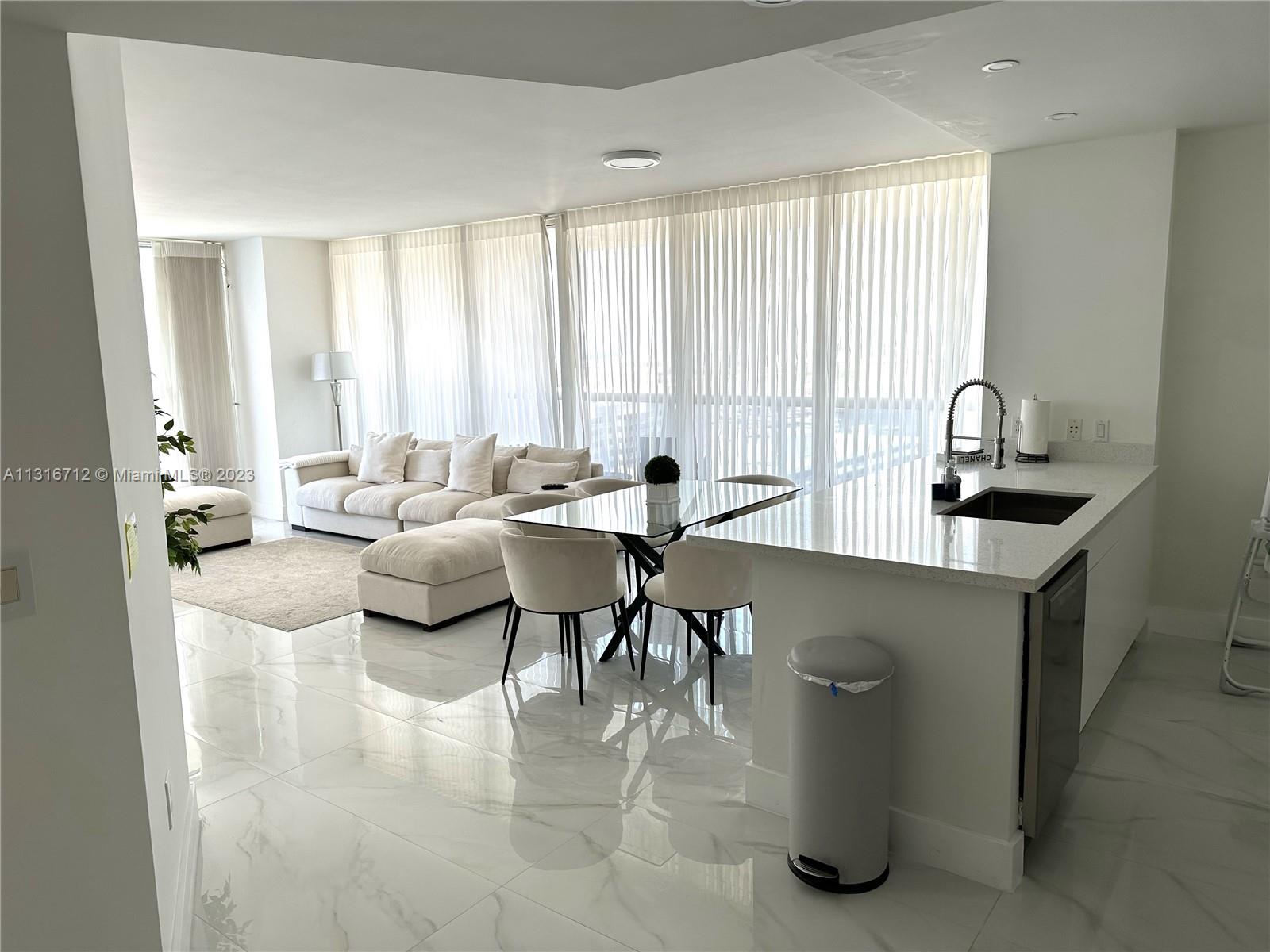 Ver detalles 2406 2 / 2 1458 sq. ft. $ 2022-12-16 0 foto