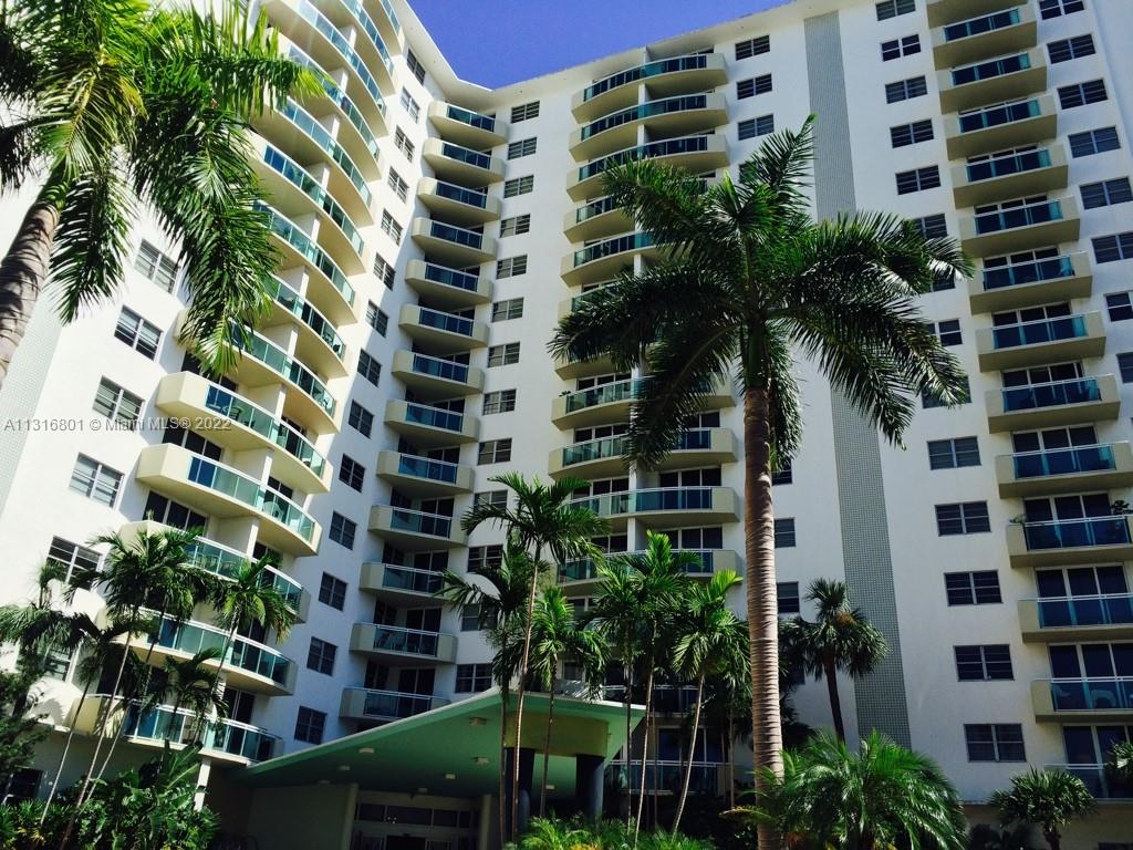Photo of 3001 Ocean Dr #1001, Hollywood, Florida, 33019 -