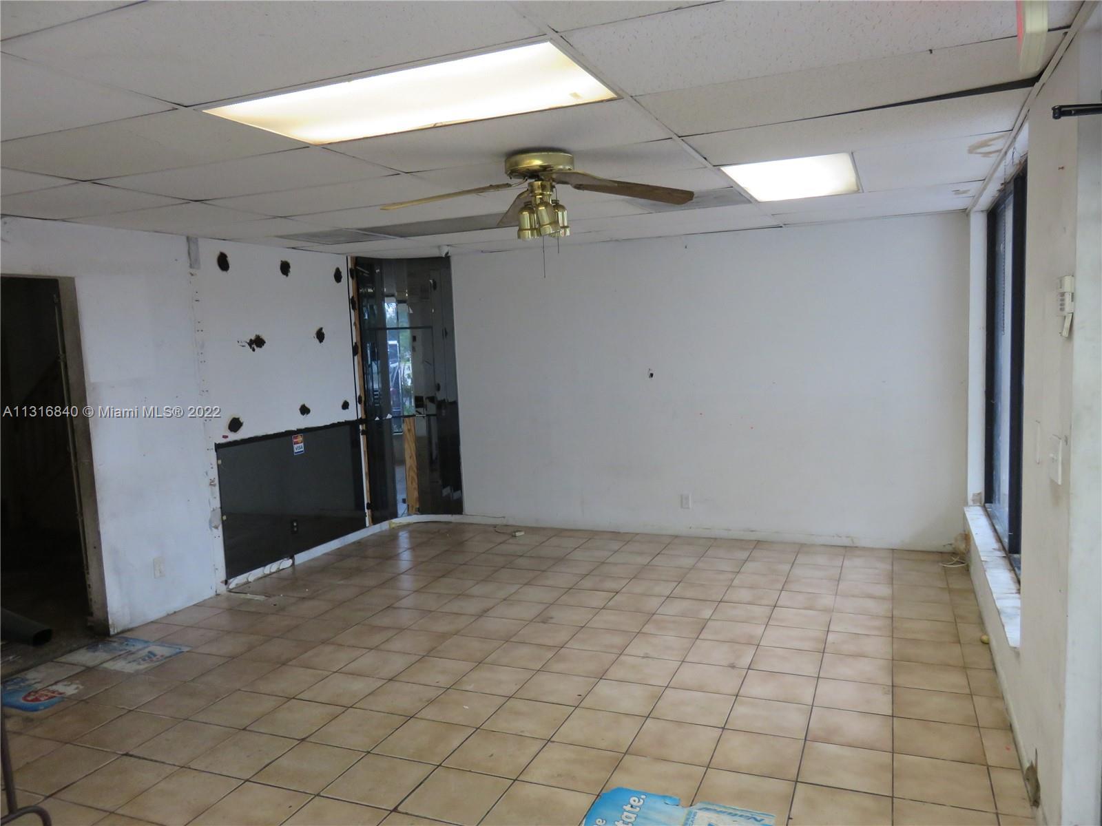 See details B / sq. ft. $ 2022-12-17 0 Photo