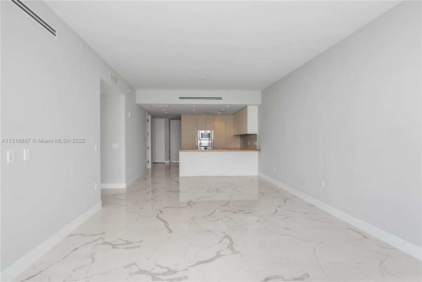 Ver detalles 3103 2 / 3 1447 sq. ft. $ 2022-12-18 0 foto