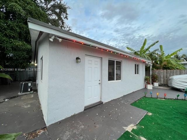 See details / 2057 sq. ft. $ 2023-01-09 0 Photo