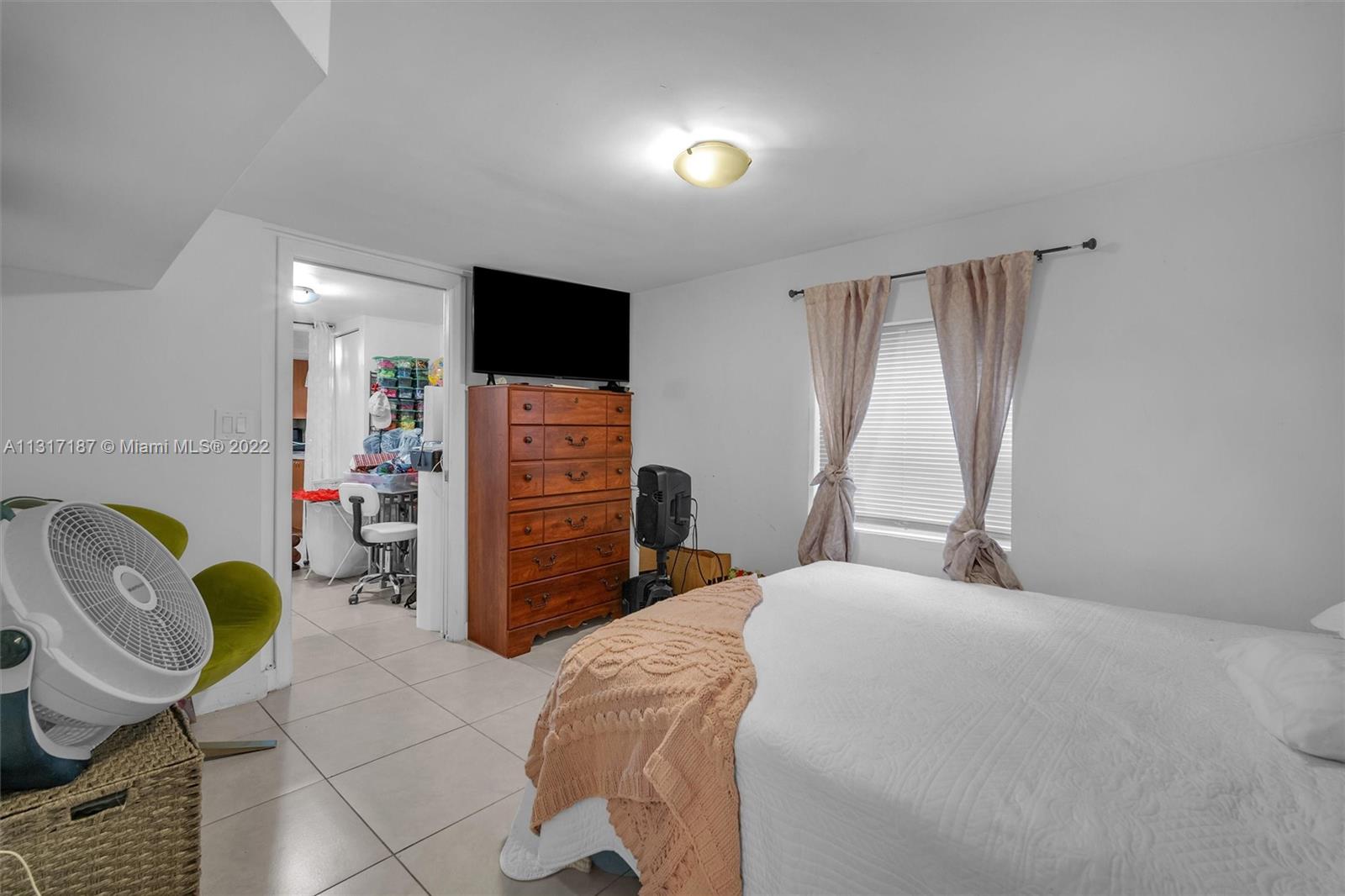 See details / 2054 sq. ft. $ 2022-12-26 0 Photo