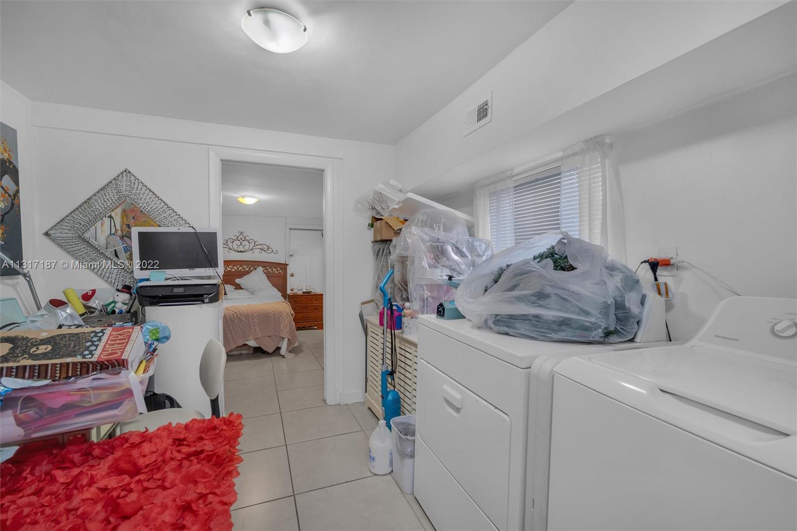 See details / 2054 sq. ft. $ 2022-12-26 0 Photo