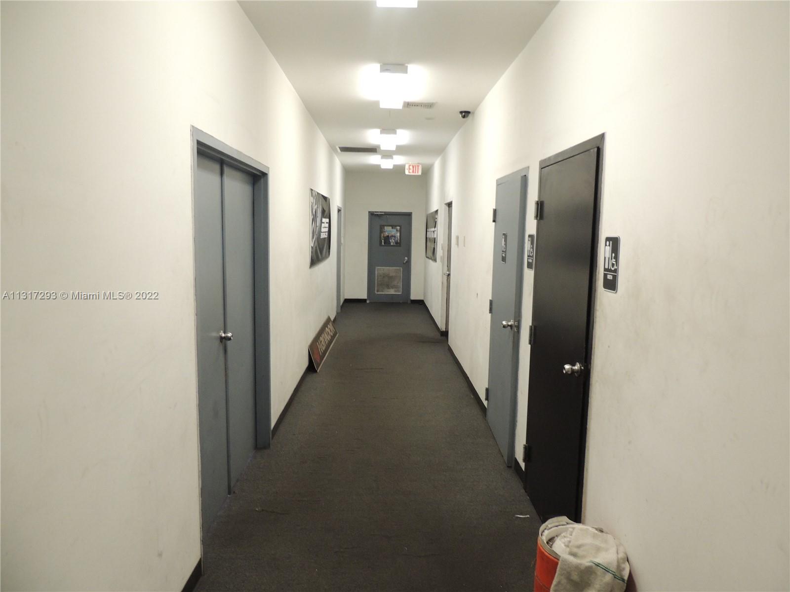See details / sq. ft. $ 2022-12-19 0 Photo