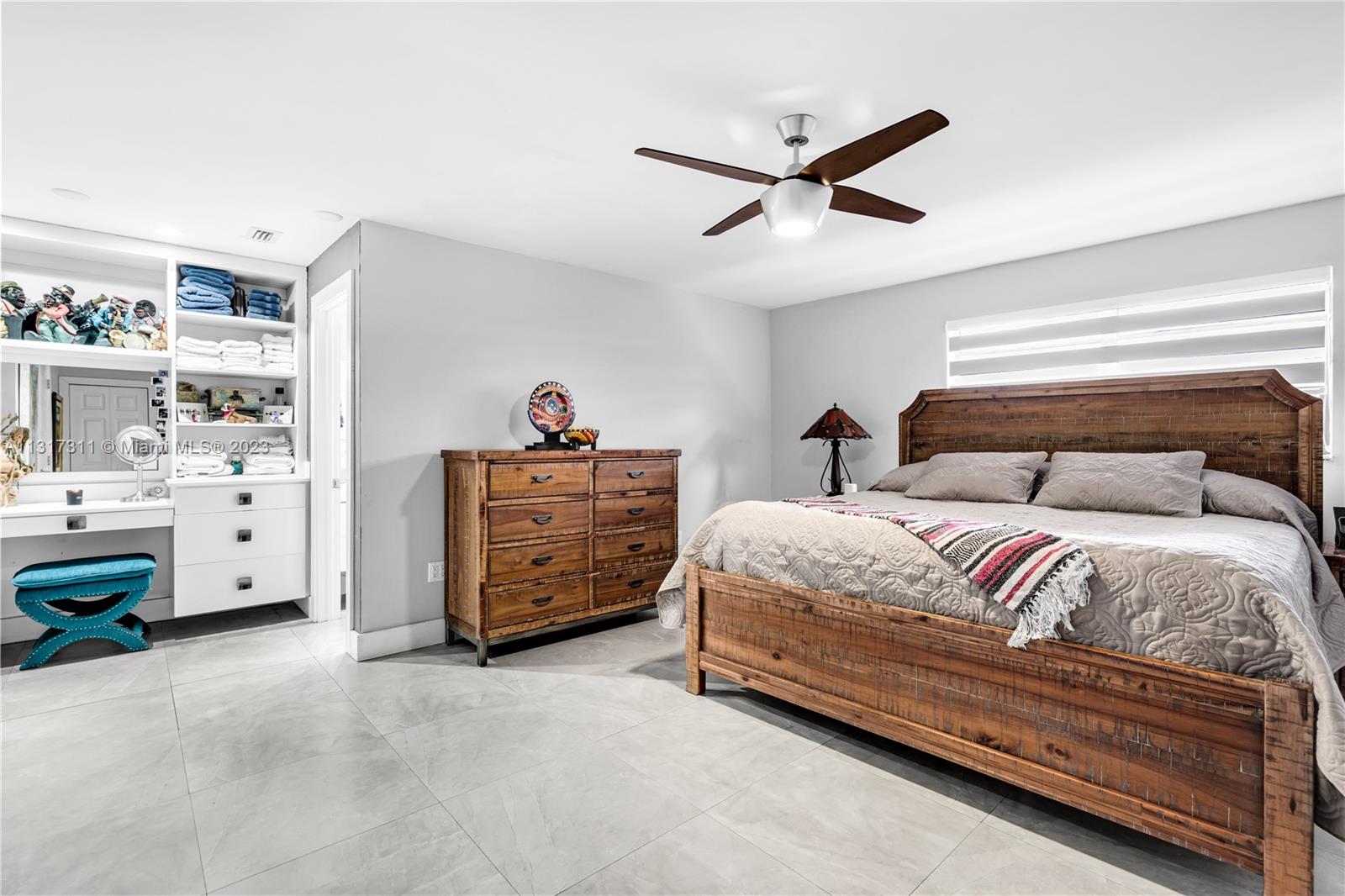 See details / 2078 sq. ft. $ 2022-12-19 0 Photo