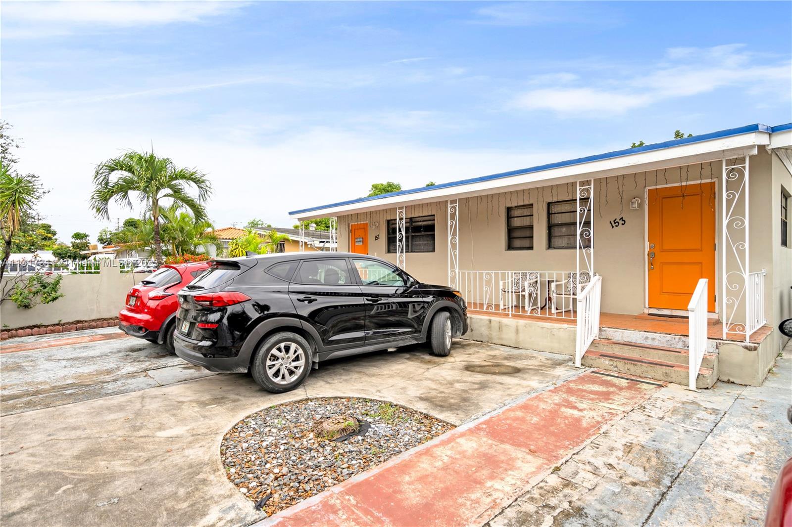 See details / 2078 sq. ft. $ 2022-12-19 0 Photo