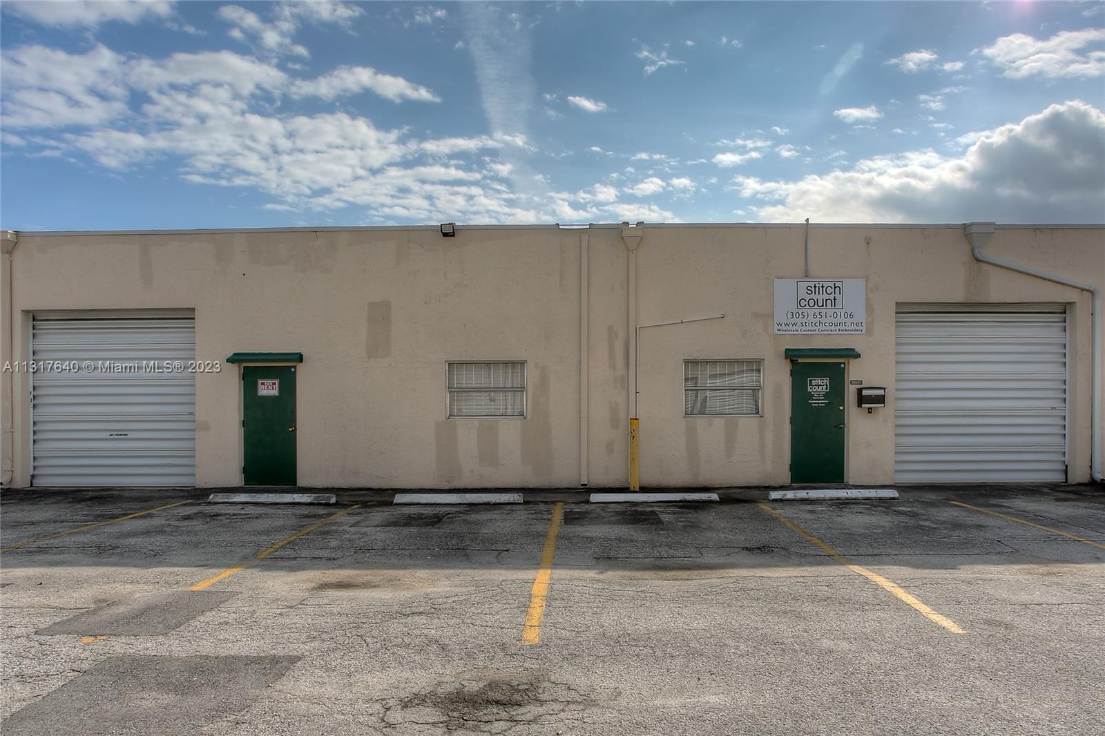 See details / sq. ft. $ 2022-12-20 0 Photo