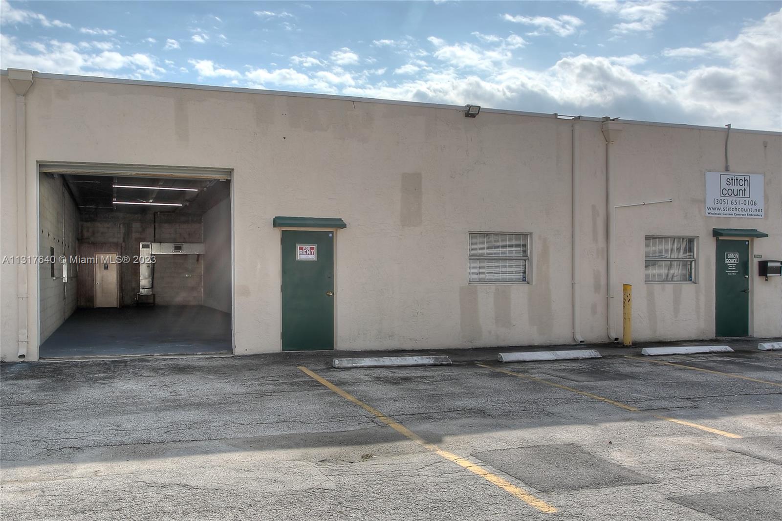 See details / sq. ft. $ 2022-12-20 0 Photo
